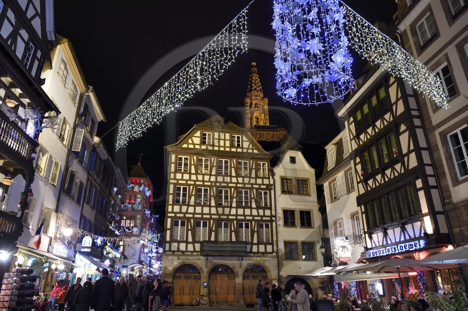 France, Bas Rhin, Strasbourg,  old town listed as World Heritage by UNESCO, Place du Cochon de lait, timbered houses, cathedral, Christmas lights