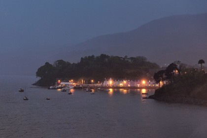 Royaume-Uni, Ecosse, région des Highlands, les Hébrides, Ile de Skye, le port de pêche de Portree