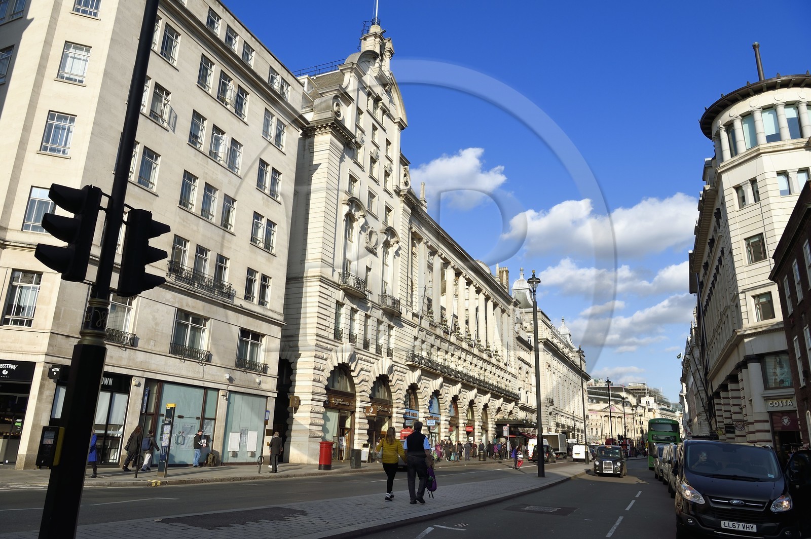 Royaume-Uni, Londres, boutiques sur Piccadilly