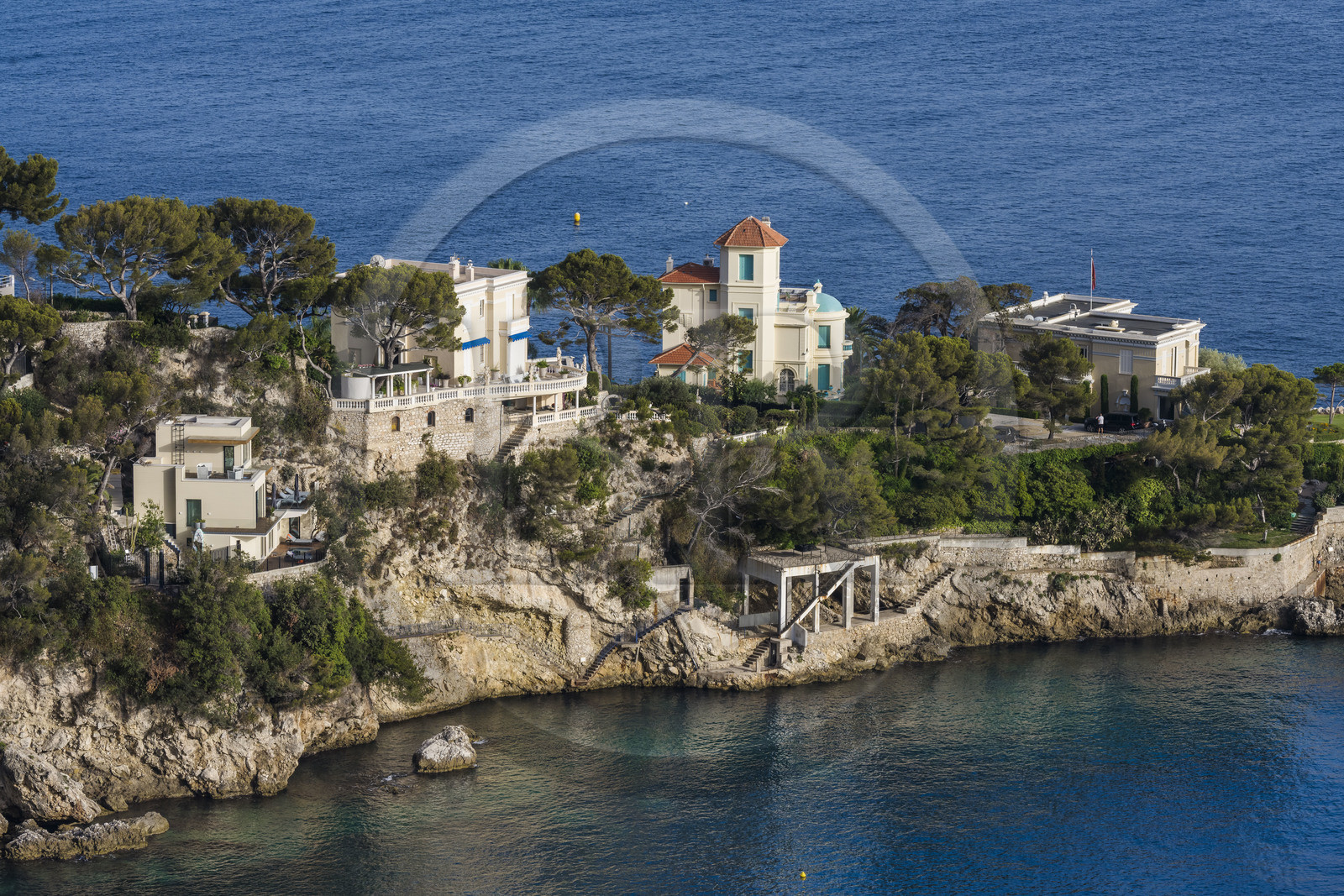 France, Alpes-Maritimes (06), Cap d'Ail, villas de luxe vers le Cap Mala