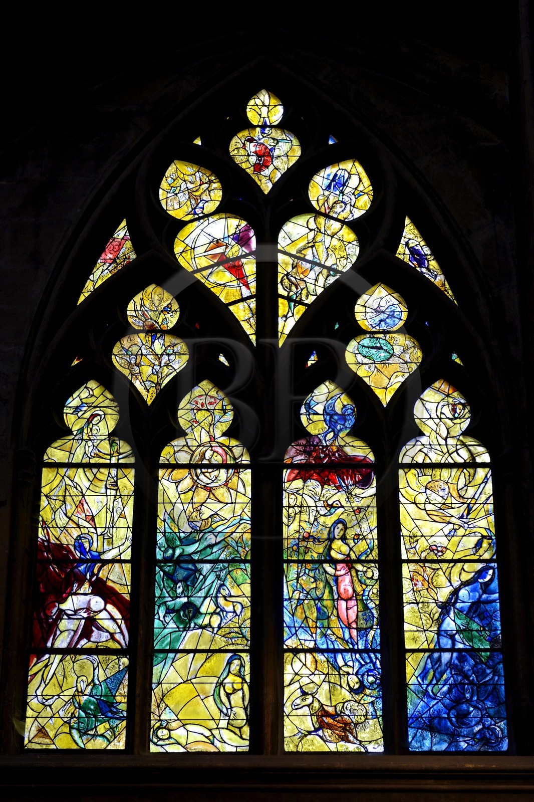 France, Moselle, Metz, Saint Etienne cathedral, Stained glass windows of the northern ambulatory having for subjects episodes from the Old Testament by Marc Chagall (20th century) made by Simon Marq workshop in Reims (all rights reserved)