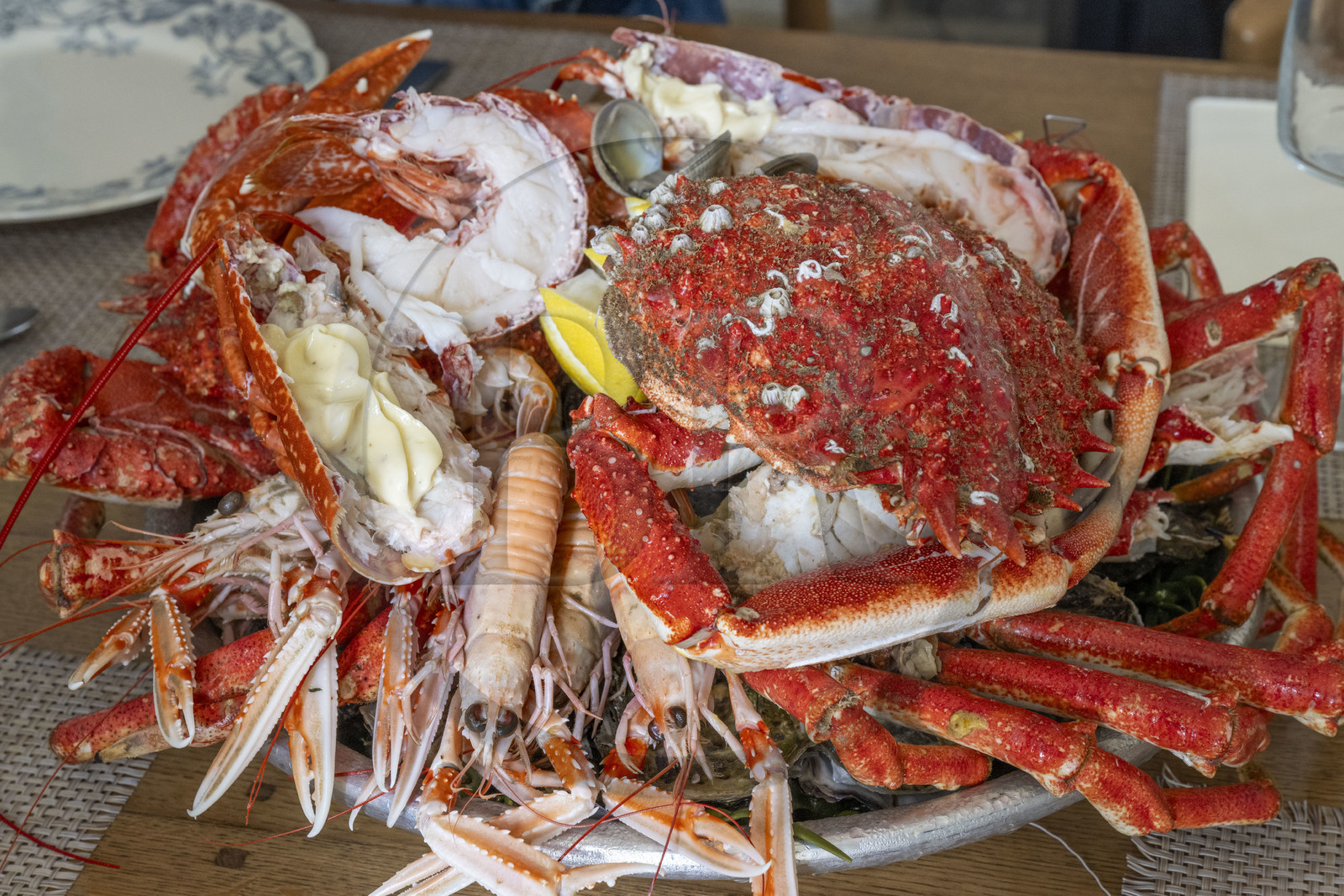 France, Finistère, Abers Country (Pays des Abers), Virgin Island, the Virgin Island lighthouse, the old lighthouse from 1845 transformed into an eco-lodge, seafood platter