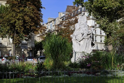 France, Paris (75), place du General Catroux