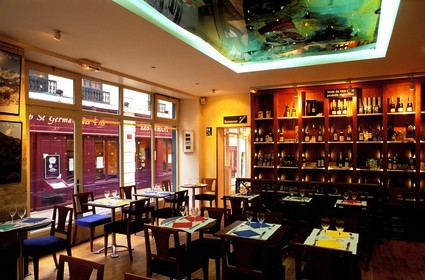 France, Paris 6ème (75), cour du commerce Saint André, Maison de la Catalogne