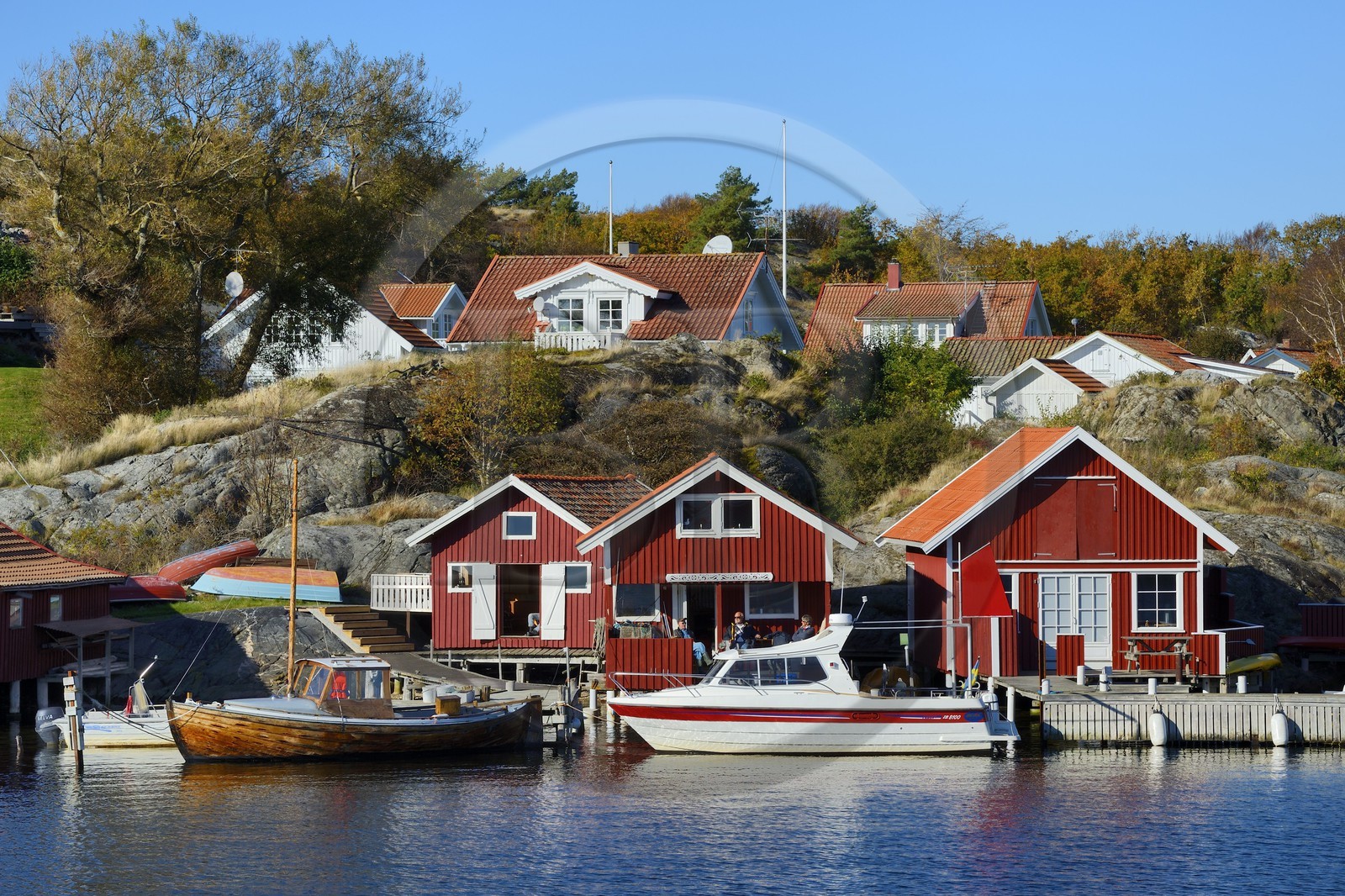 Suède, Västra Götaland, Iles Koster, le detroit de Koster à Vastra bryggan sur l'Ile de Nordkoster