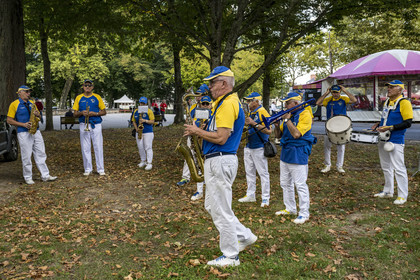 France, Nièvre (58), Nevers, orchestre La Bande Azur et Or, supporters du USON Nevers Rugby