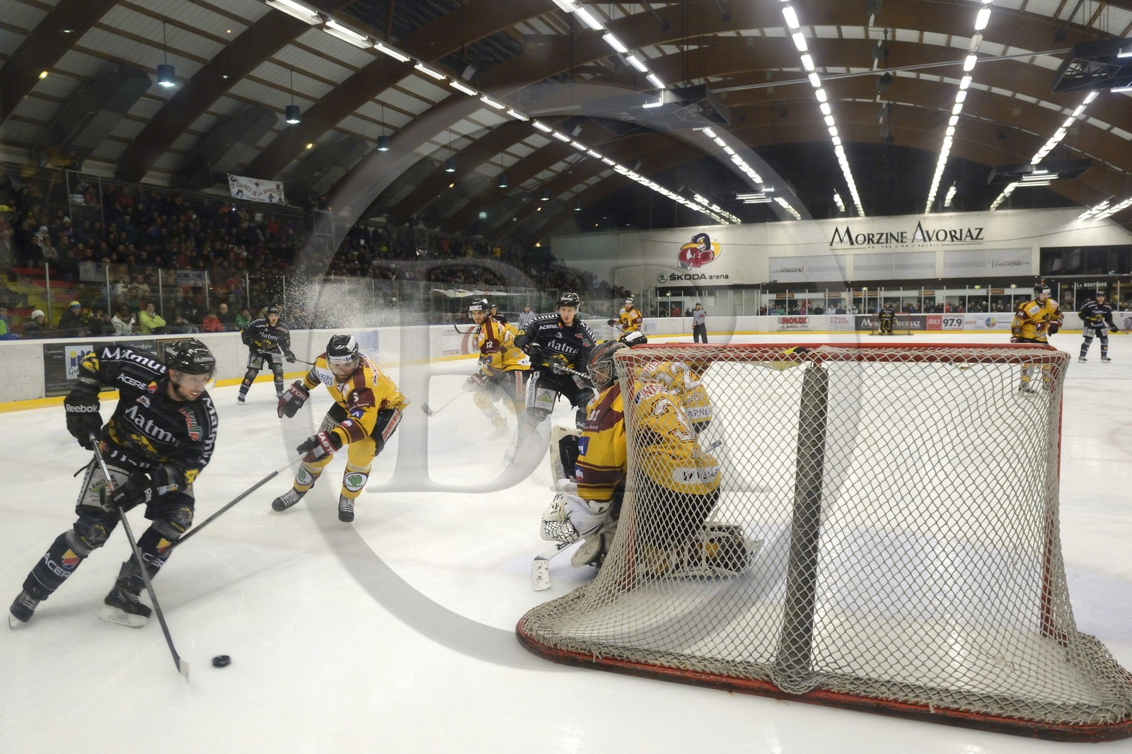 France, Haute-Savoie (74), Morzine, match de hockey sur glace du Hockey Club Morzine-Avoriaz appelé les Pingouins