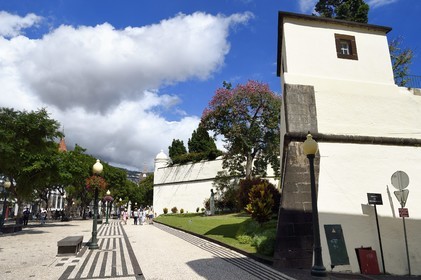 Portugal, Ile de Madère, Funchal, la Fortaleza et Palacio de Sao Lourenço, forteresse historique du XVe siècle, résidence officielle du Premier ministre et musée militaire