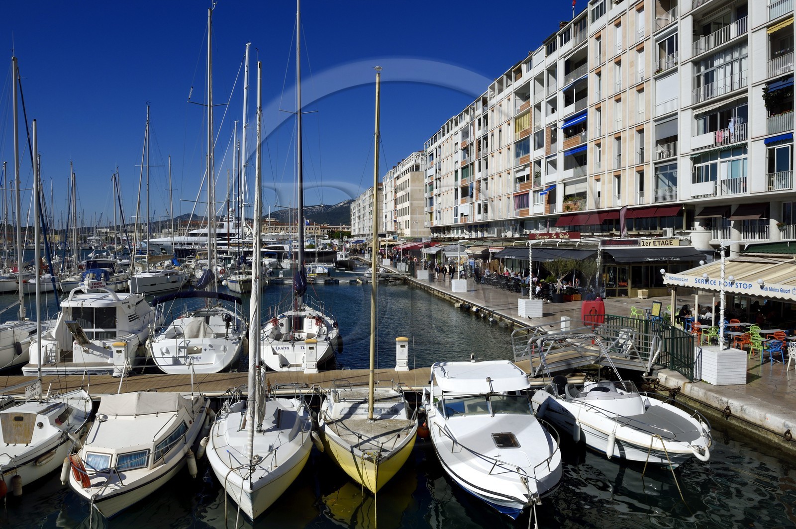 France, Var, Toulon, the port, apartment blocks designed by De Mailly following the 1944 bombing