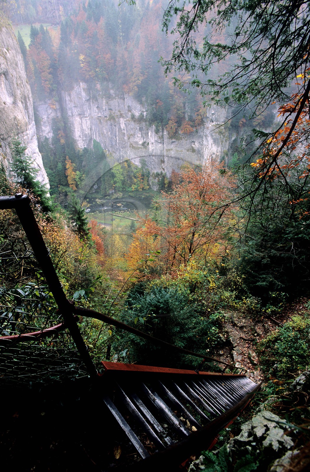 France, Doubs (25), les Echelles de la Mort dans la vallée du Doubs marquent la frontière Franco-suisse