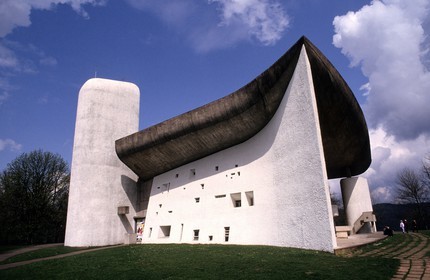 France, Haute-Saône (70), Ronchamp, Chapelle Notre-Dame-du-Haut par l'architecte Le Corbusier