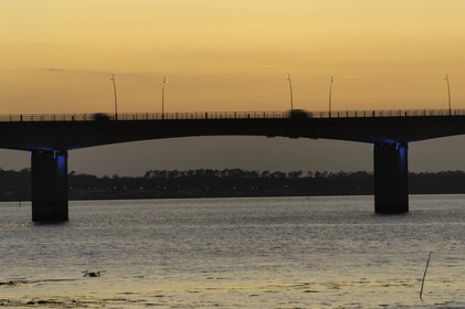 France, Charente-Maritime (17), Ile d'Oléron, le pont viaduc d'Oléron