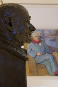 France, Finistère (29), Quimper, musée des Beaux Arts, buste et portrait de Max Jacob