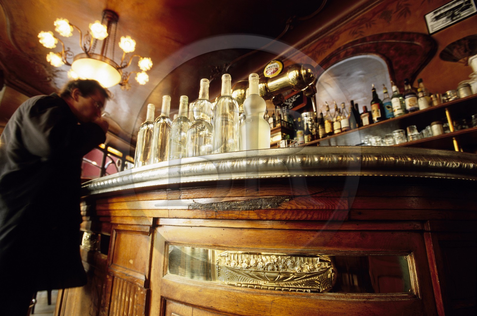 France, Paris (75), le Bistrot du Peintre avenue Ledru Rollin au décor rétro
