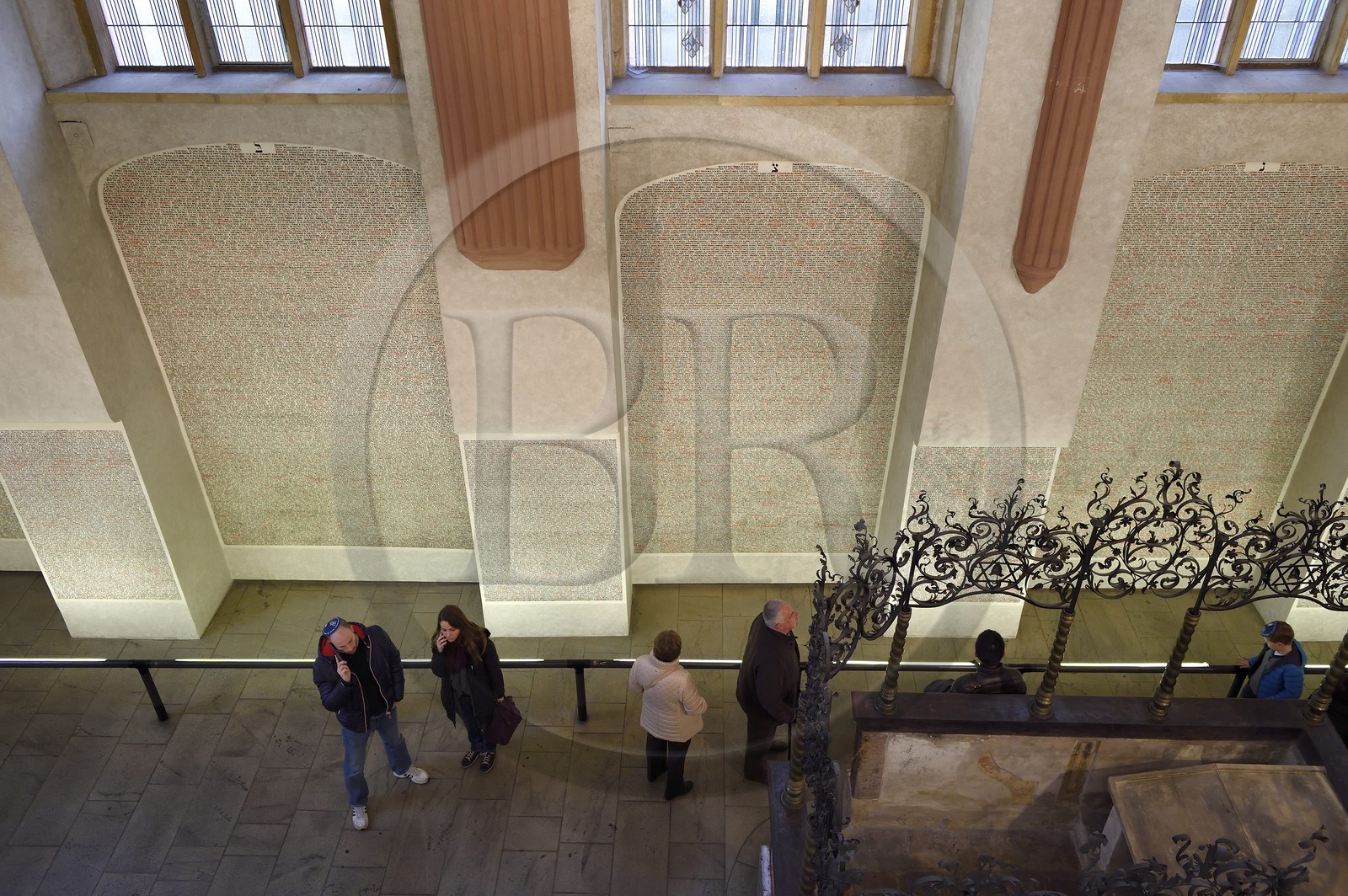 République Tchèque, Prague, centre historique classé Patrimoine Mondial de l'UNESCO, quartier juif de Josefov, Pinkas Synagogue, Mur des noms, Mémorial pour les 80000 victimes juives de l'Holocauste de Bohême et de Moravie