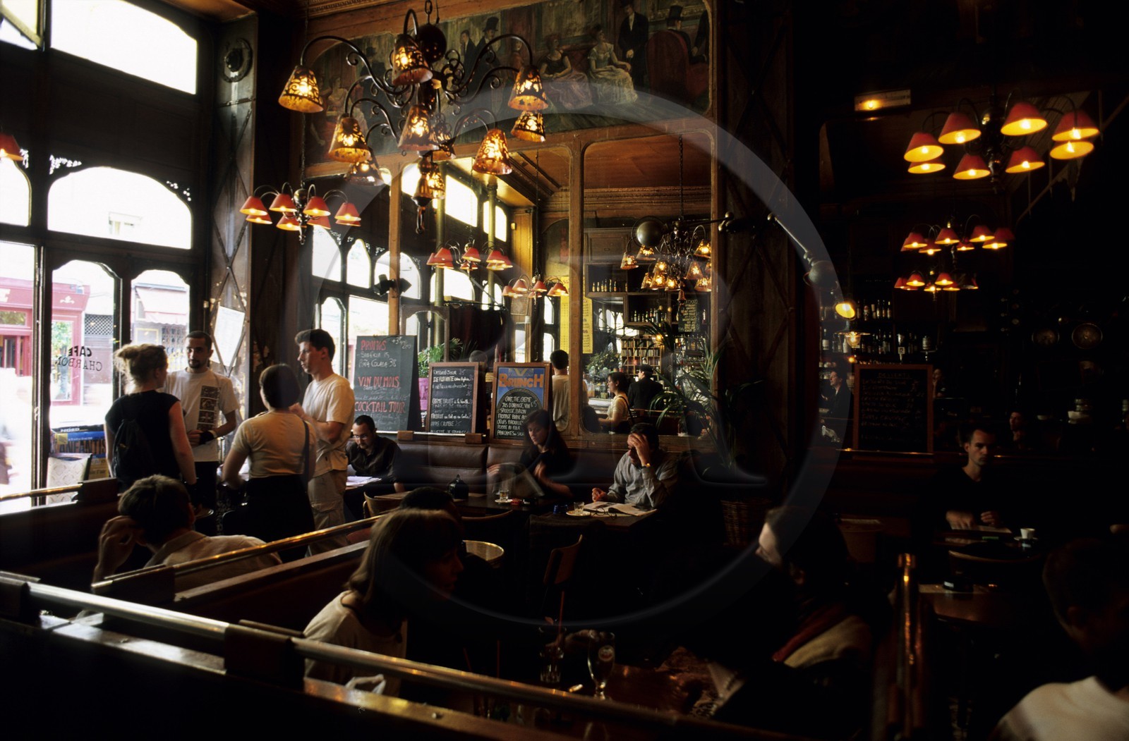 France, Paris (75), le branché Café Charbon, rue Oberkampf