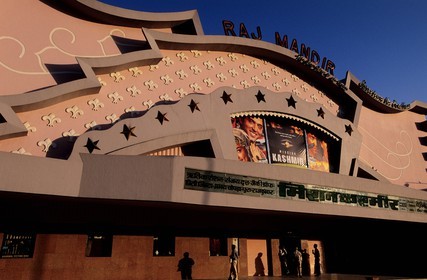 Inde, état du Rajasthan, Jaipur, le célèbre cinéma Raj Mandir