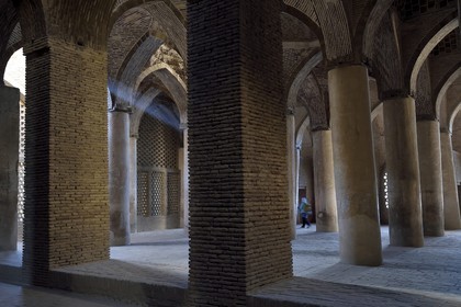 Iran, province d'Ispahan, Ispahan, Mosquée Jame, grande mosquée d'Ispahan dite aussi mosquée du vendredi, chabestan nord-est