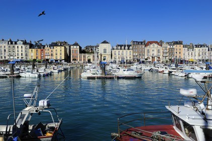 France, Seine-Maritime, Dieppe, the harbour and the Quai Henri IV, the former  Collège des Oratoriens in the middle
