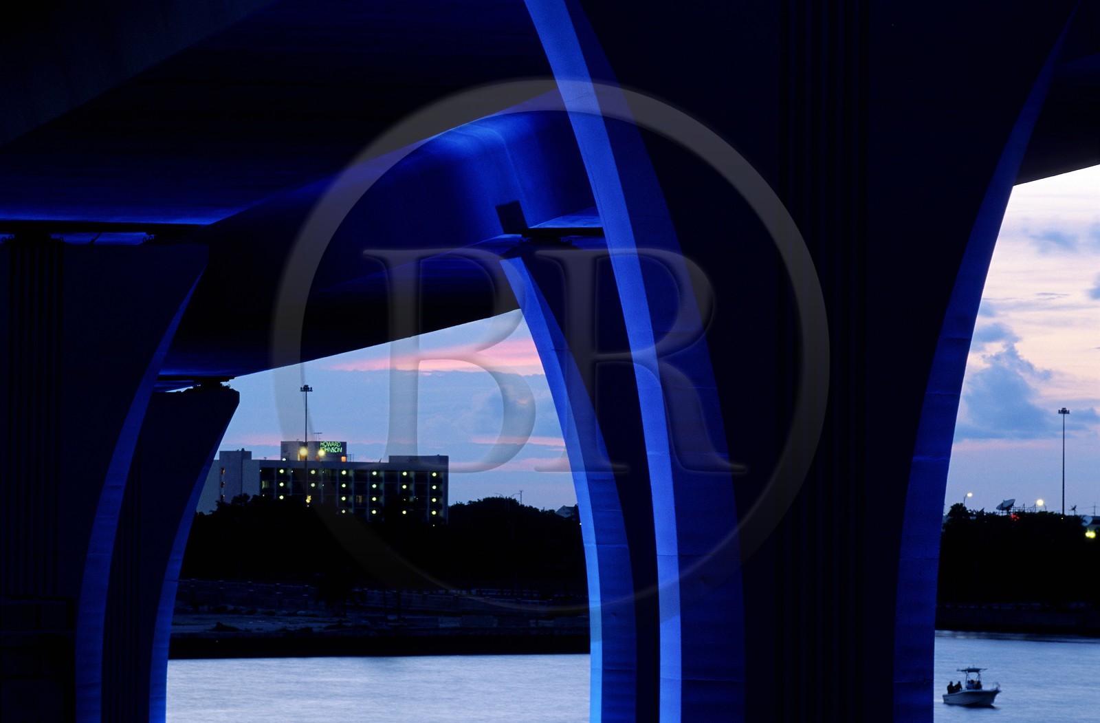 Etats-Unis, Floride, Downtown Miami, sous un des ponts d'autoroute