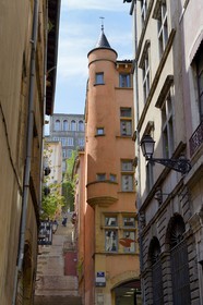 France, Rhone, Lyon, historical site listed as World Heritage by UNESCO, St. Paul neighborhood in the Vieux Lyon (Old Town), Montée du Change extending the rue de la Loge