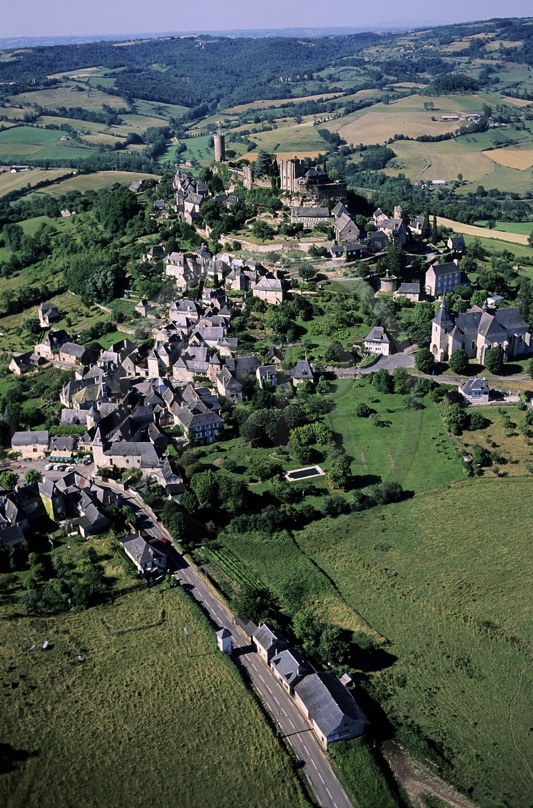 France, Corrèze (19), Turenne, labellisé Les Plus Beaux Villages de France (vue aérienne)