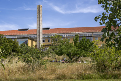 France, Bouches-du-Rhône (13), Marseille, Le Couvent, tiers-lieu, un grand jardin rue Levat mais aussi un lieu culturel hybride avec sa cité d’artistes, des expositions, des concerts ou encore des projets ouverts au voisinage