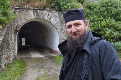 France, Var (83), Iles d'Hyères, parc national de Port Cros, Ile de Porquerolles, le Monastère orthodoxe Sainte-Marie dans l'ancien fort de la Repentance, le Père Pantelimon