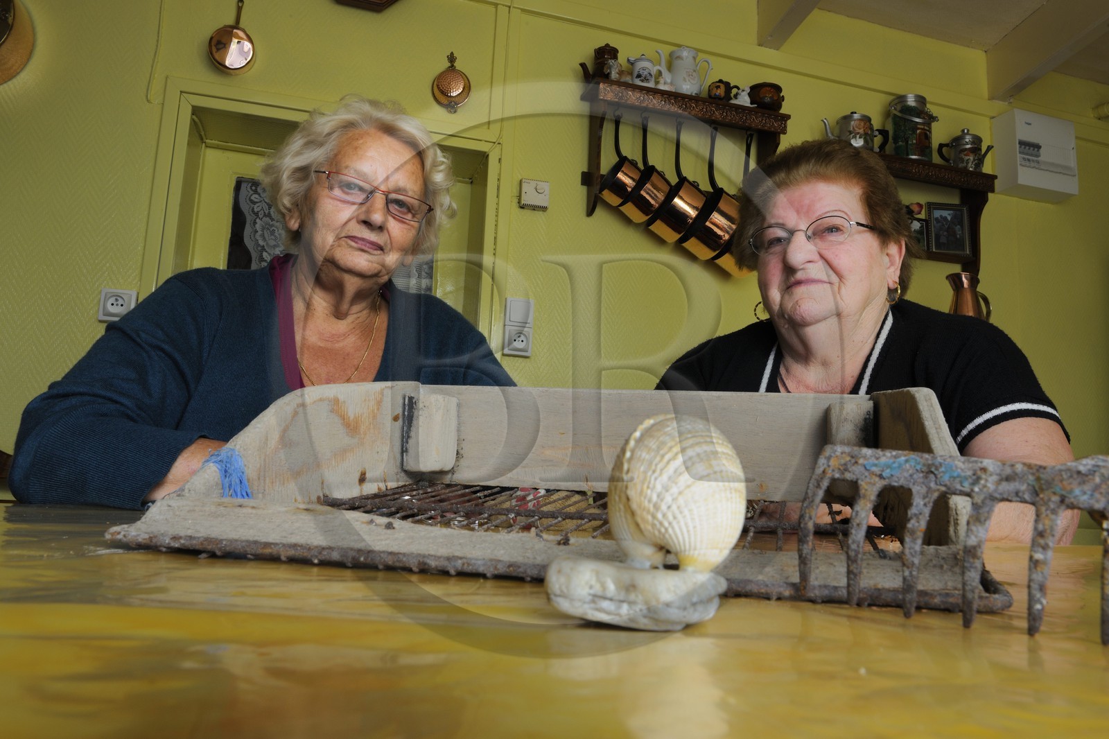 France, Manche, Bay of Mont Saint Michel, old harbour of Genets, the Coquetieres, a local name of women who pick up cockles, Renee Neveu and Marie Gesmier
