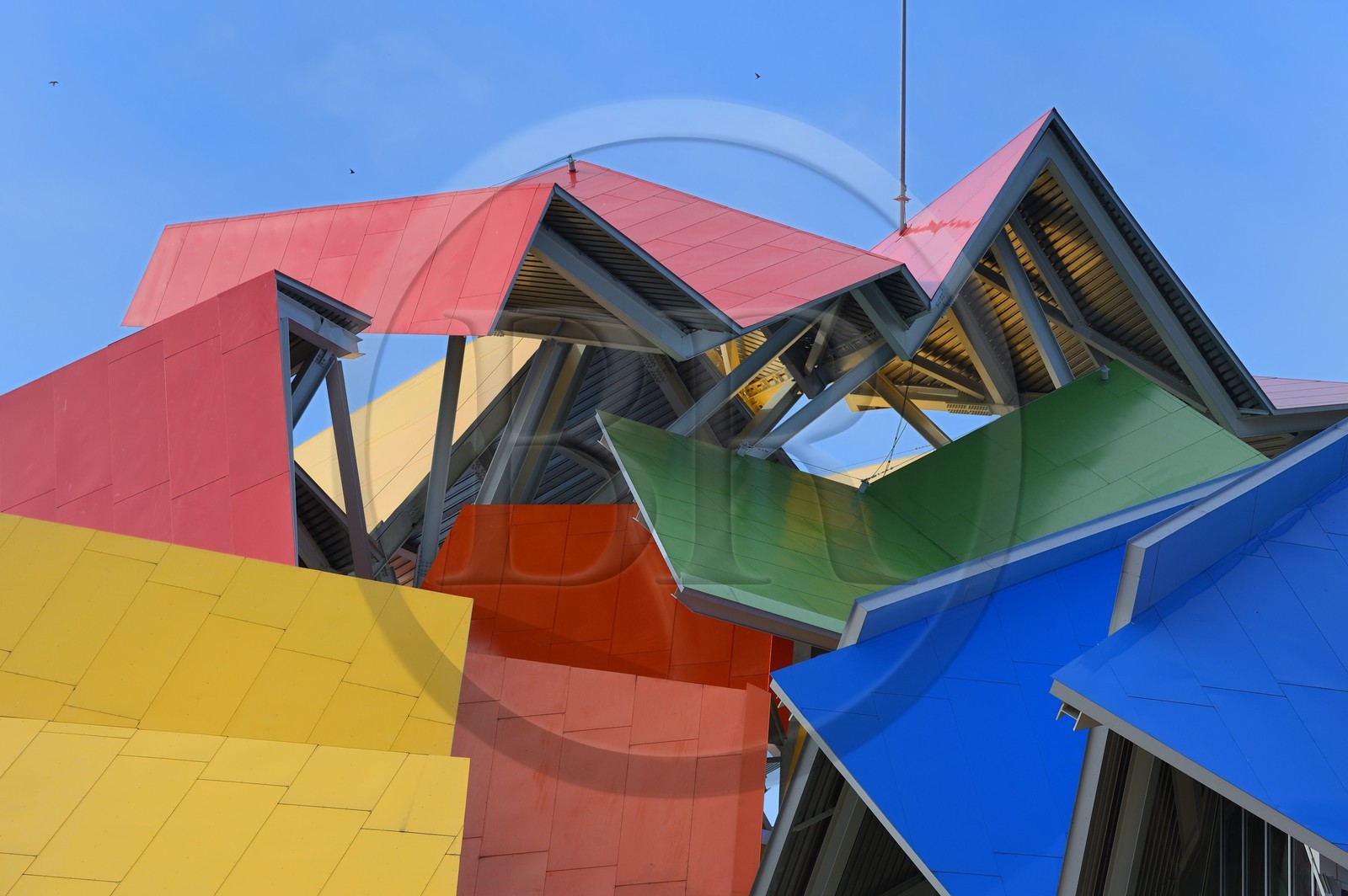 Panama, Panama City, le Musée de la biodiversité nommé Pont de la vie de Panama par l'architecte Frank Gehry