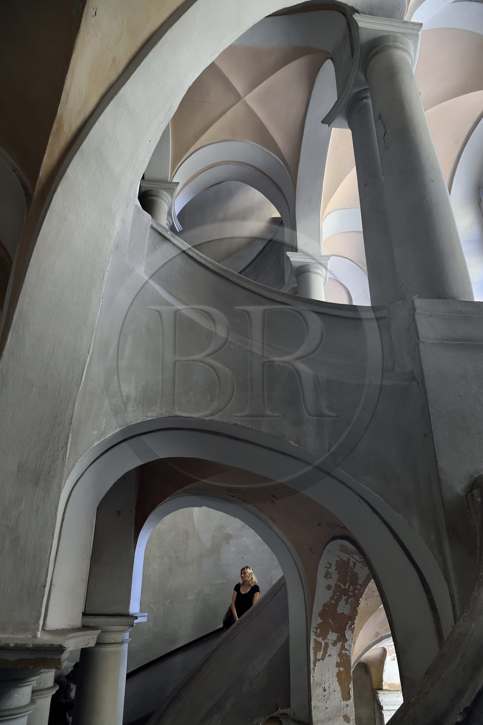 France, Alpes-Maritimes (06), Nice, Palais Heraud (1757), escalier à double révolution