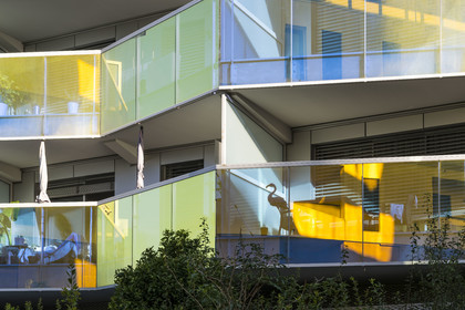 France, Hérault (34), Montpellier,  quartier de Port Marianne, les rives du Lez, la résidence Koh-I-Noor conçu par l'architecte Bernard Bühler