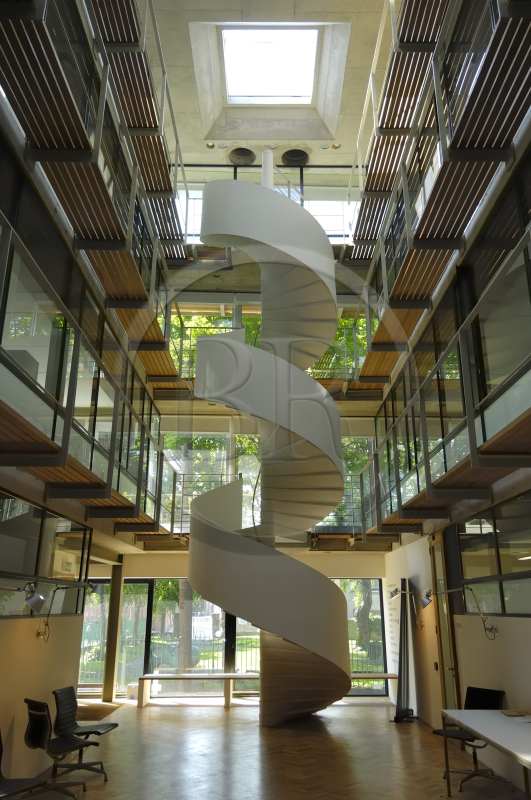 Irlande, Dublin, siège de De Blacam et Meagher architects, monsieur De Blacam