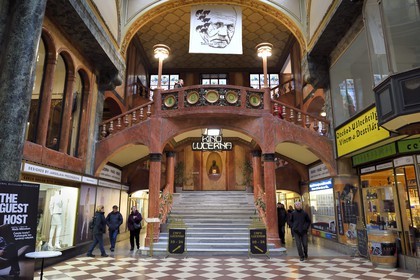 République Tchèque, Prague, centre historique classé Patrimoine Mondial de l'UNESCO, nouvelle ville (Nove mesto), galerie marchande du palais Lucerna