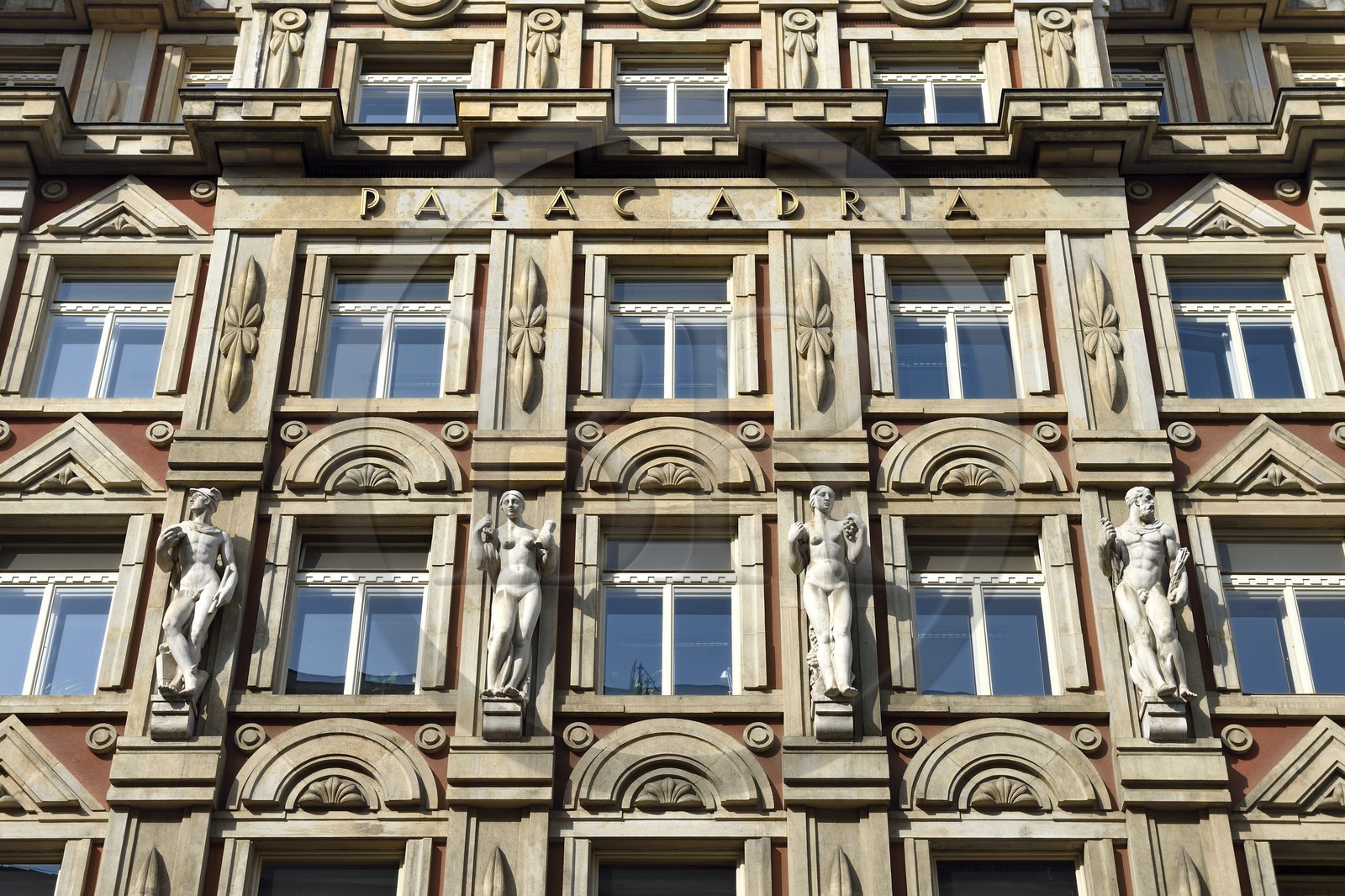 Czech Republic, Prague, Nove Mesto, the Adria palace built in 1925 by Pavel Janak and Joseph Zasche in Rondocubist style on Jungamanovo namesti