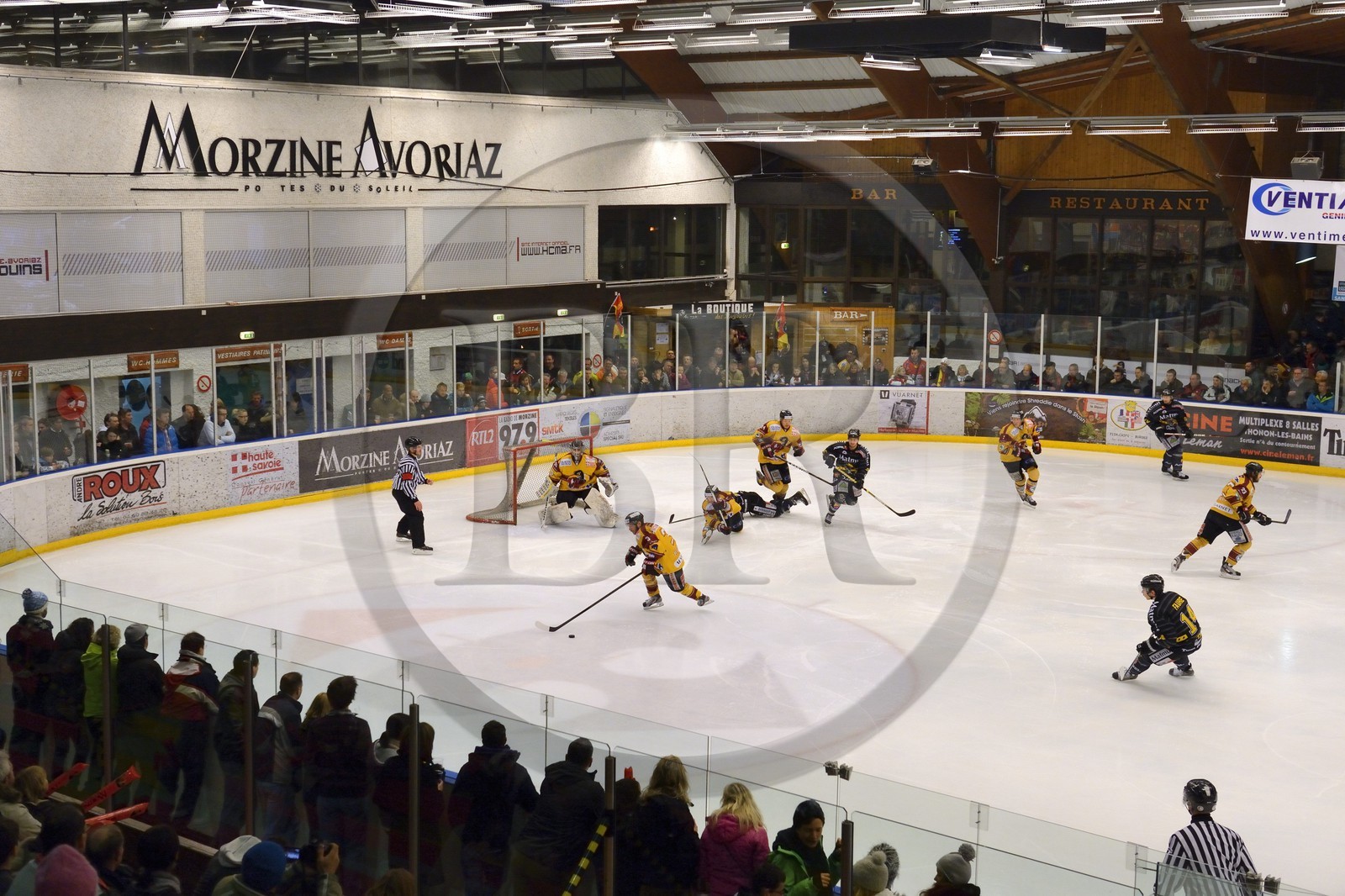 France, Haute Savoie, Morzine, ice hockey game from the Morzine-Avoriaz Hockey Club called the Penguins
