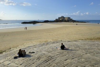 France, Ille-et-Vilaine (35), côte d'émeraude, Saint-Malo, Fort national construit par Vauban et Garangeau au XVIIème siecle