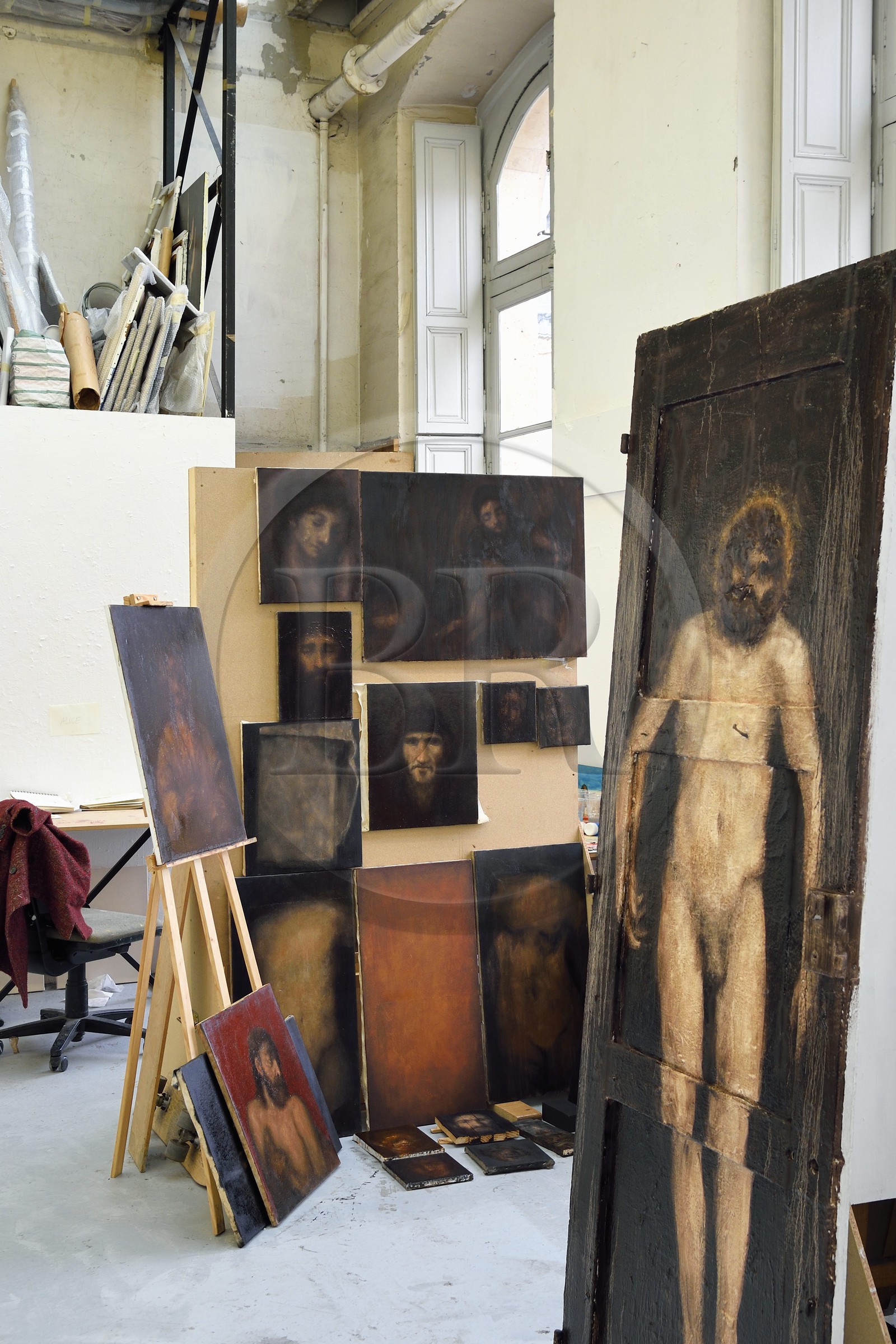 France, Paris, Saint Germain des Pres district, Ecole nationale superieure des Beaux-Arts (Fine Arts school), Chimay building in the former Hotel de Chimay, student space in the Jean-Michel Alberola workshop