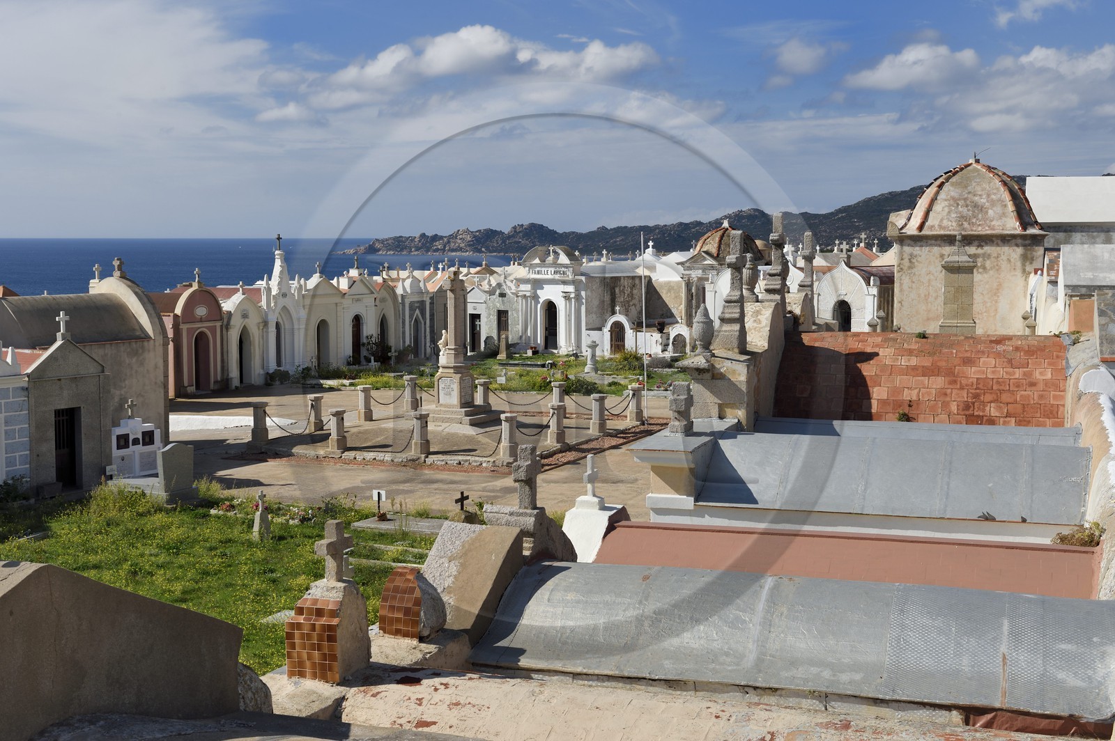 France, Corse-du-Sud (2A), Bonifacio, Ville Haute, cimetière marin de San Franzé