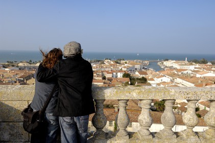 France, Charente-Maritime (17), ile de Ré, ville de Saint-Martin-de-Ré depuis le haut de l'église