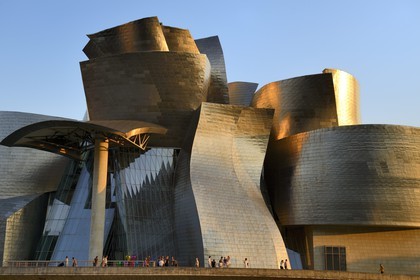 Espagne, Biscaye, Pays Basque espagnol, Bilbao, le musée Guggenheim  de l'architecte Frank Gehry