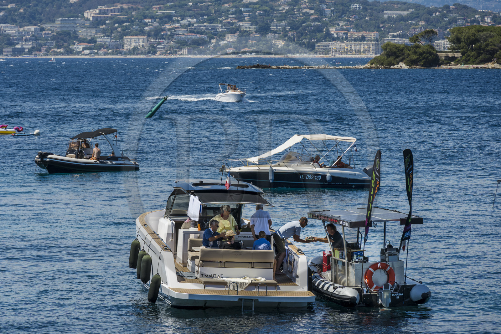 France, Alpes-Maritimes, Cannes, the stretch of sea between the two Lerins Islands, Saint-Honorat and Sainte-Marguerite islands, boat bar for boats at anchor