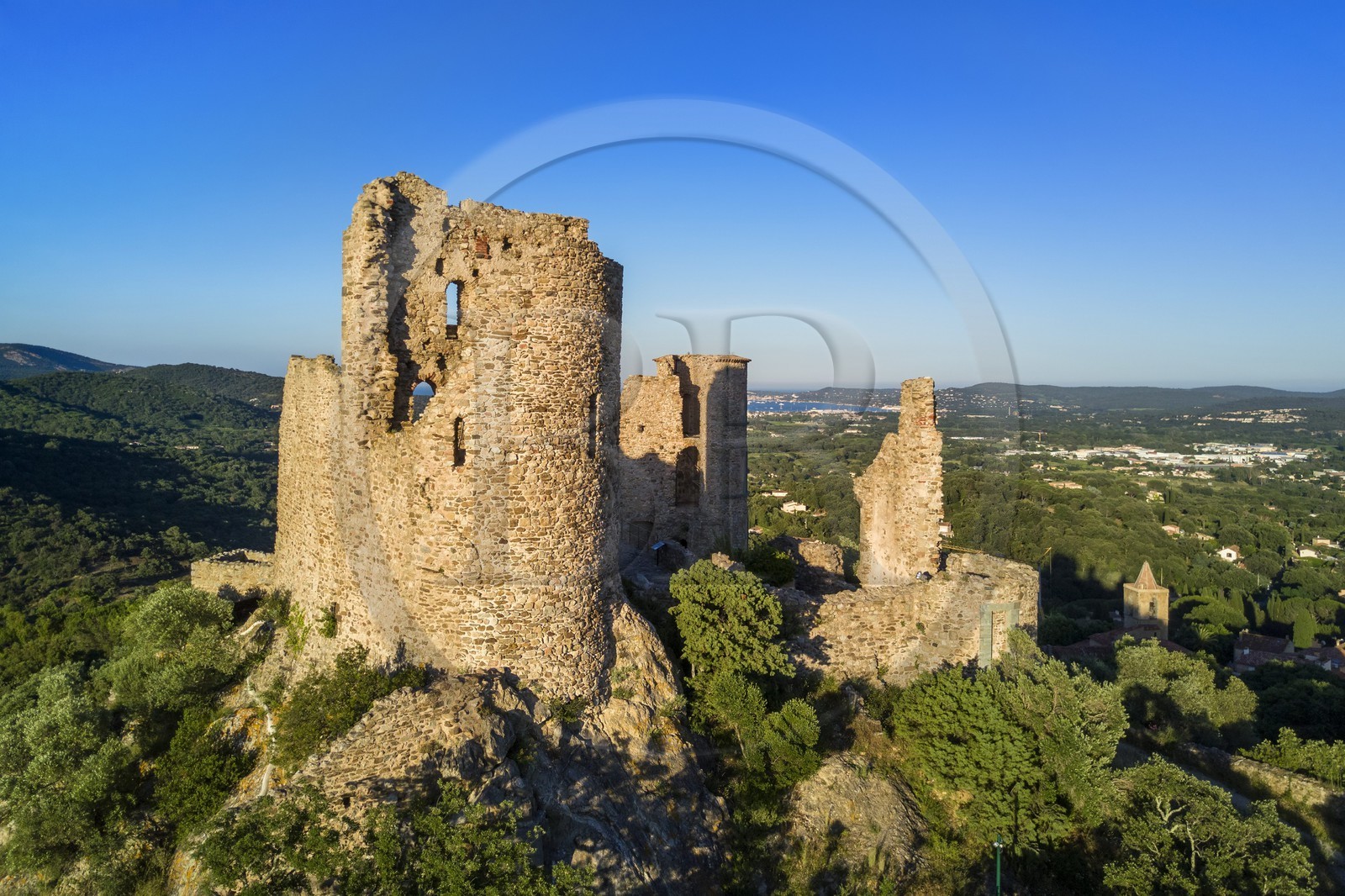France, Var (83), Grimaud, le chateau France, Var, Grimaud, the castle