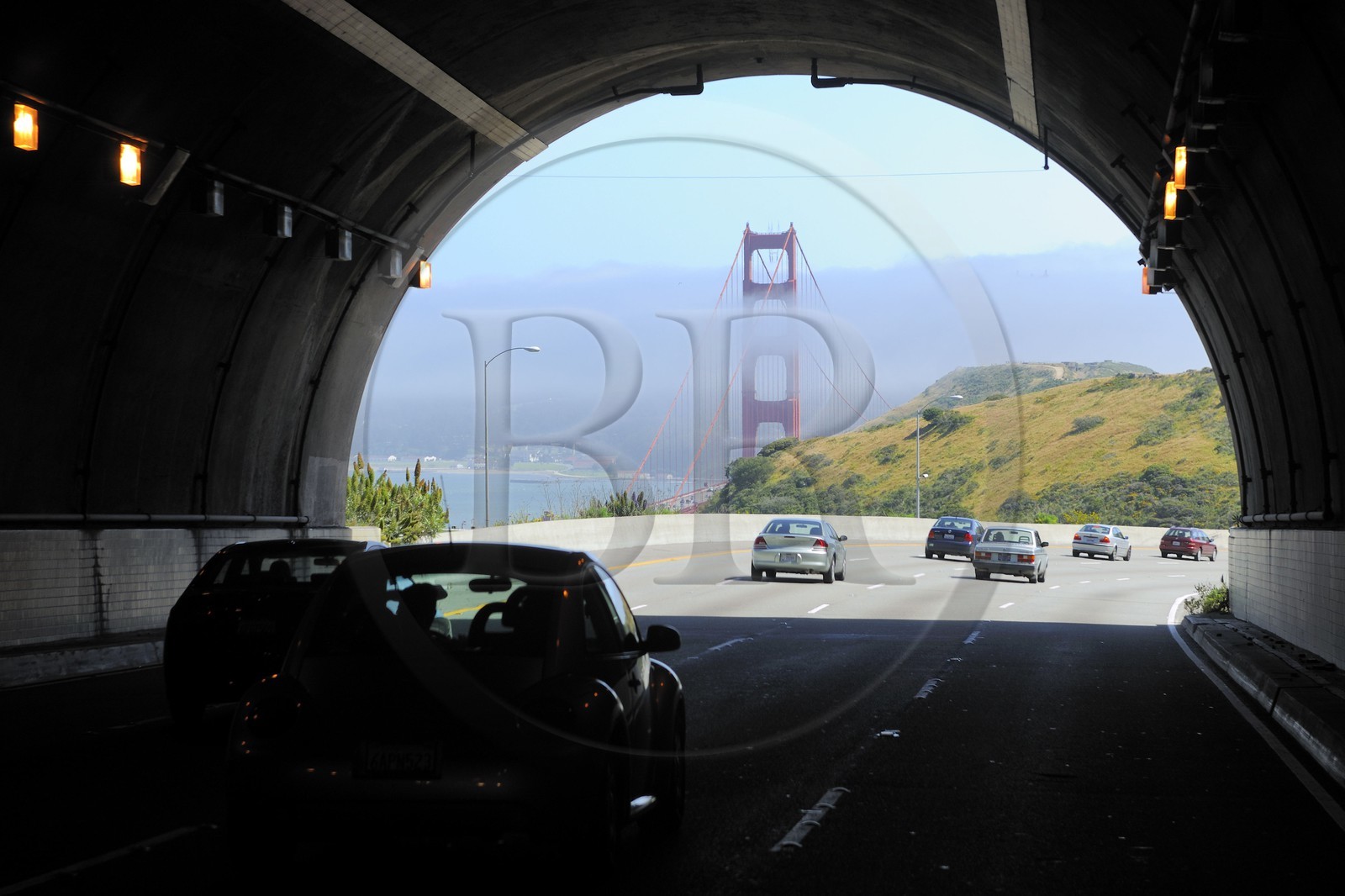 Etats-Unis, Californie, San Francisco, le pont du Golden Gate Bridge depuis l'autoroute