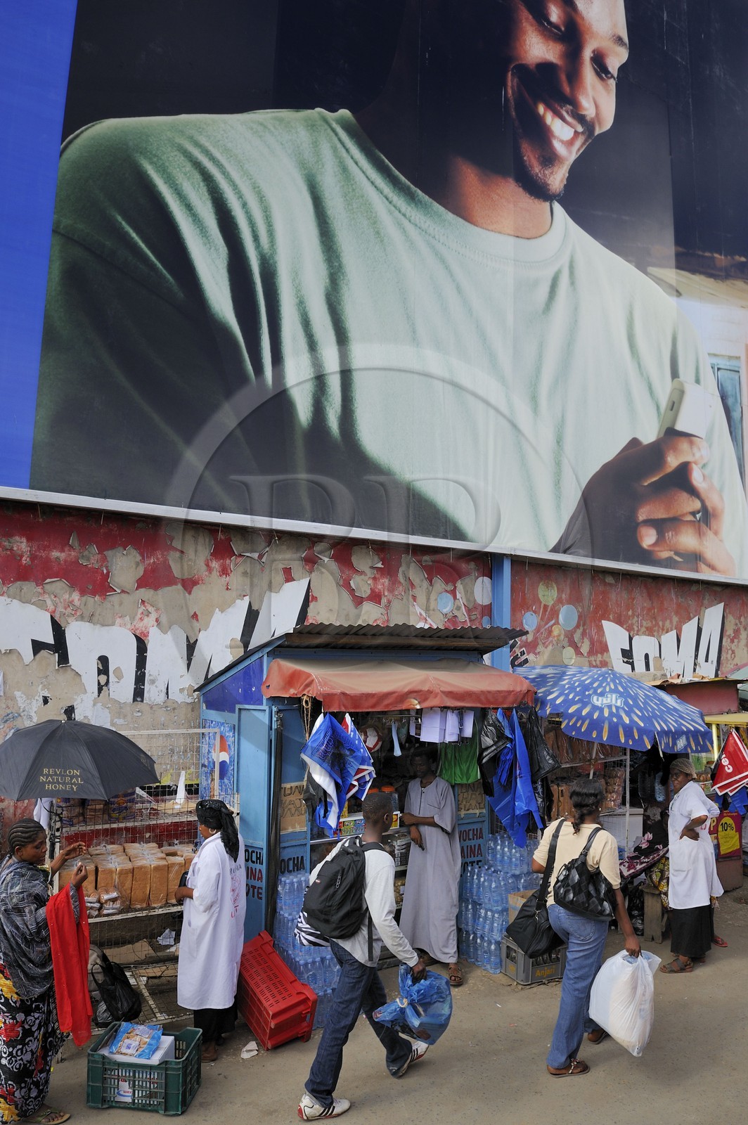 Tanzania, Dar es-Salaam, Ubungo bus main station