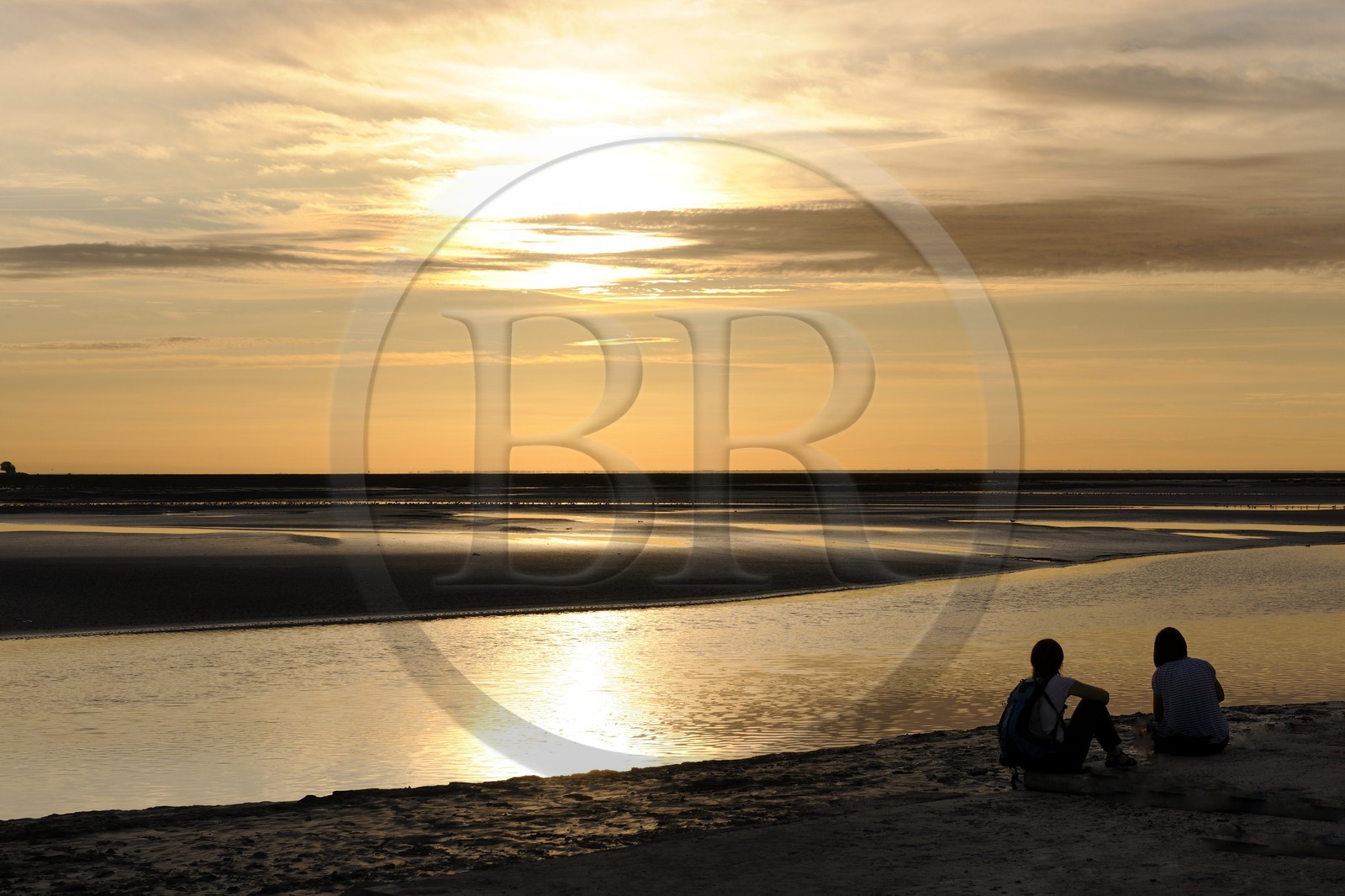 France, Manche (50), Baie du Mont-Saint-Michel, les berges submersibles de la rivière Couesnon au coucher de soleil