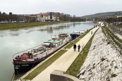 France, Aisne, Château-Thierry, the Marne river