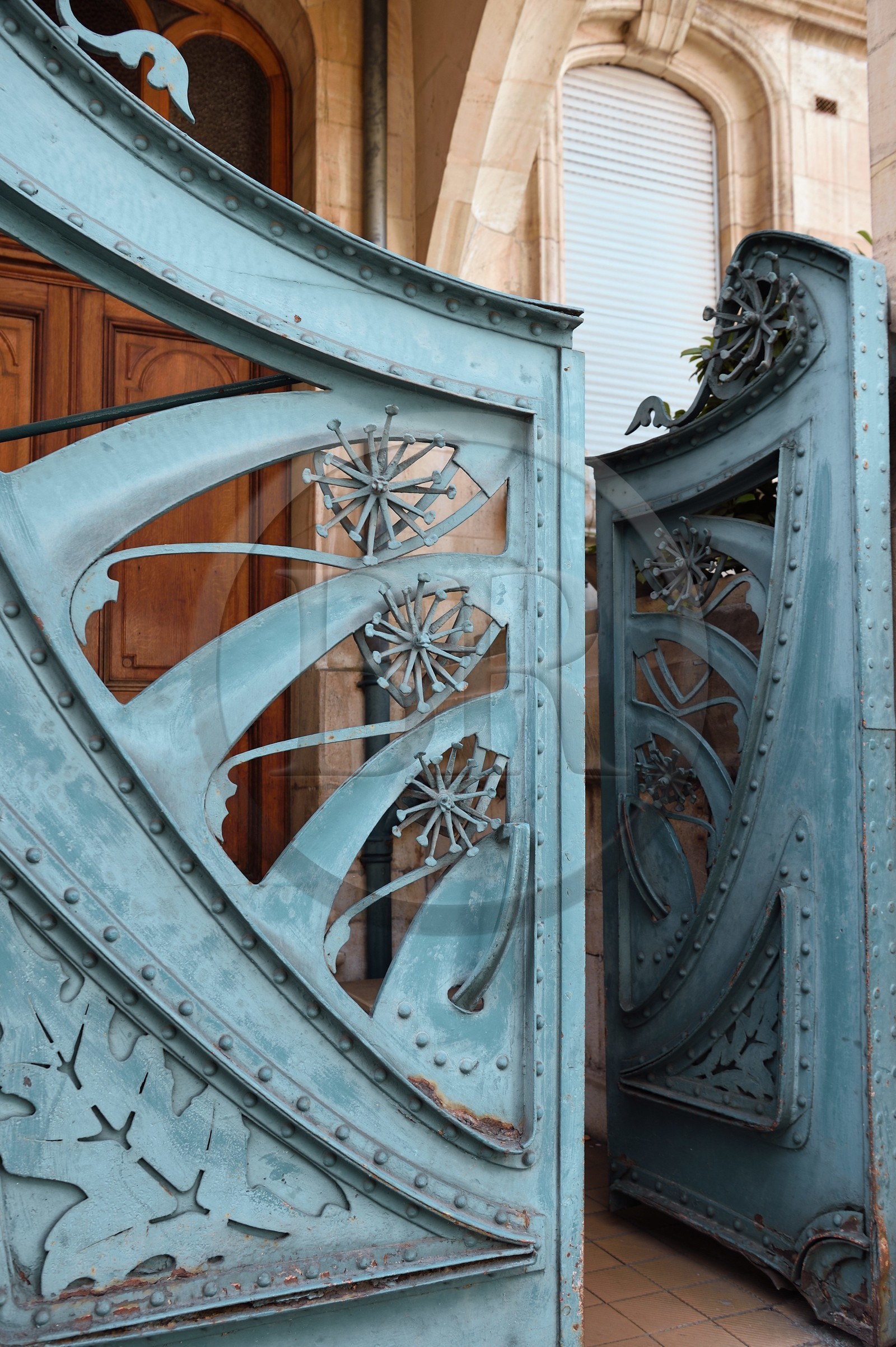 France, Meurthe et Moselle (54), Nancy, immeuble à gradins (1901-1902) de l'architecte Georges Biet au 22 rue de la Commanderie d'inspiration Art Nouveau et néo-gothique