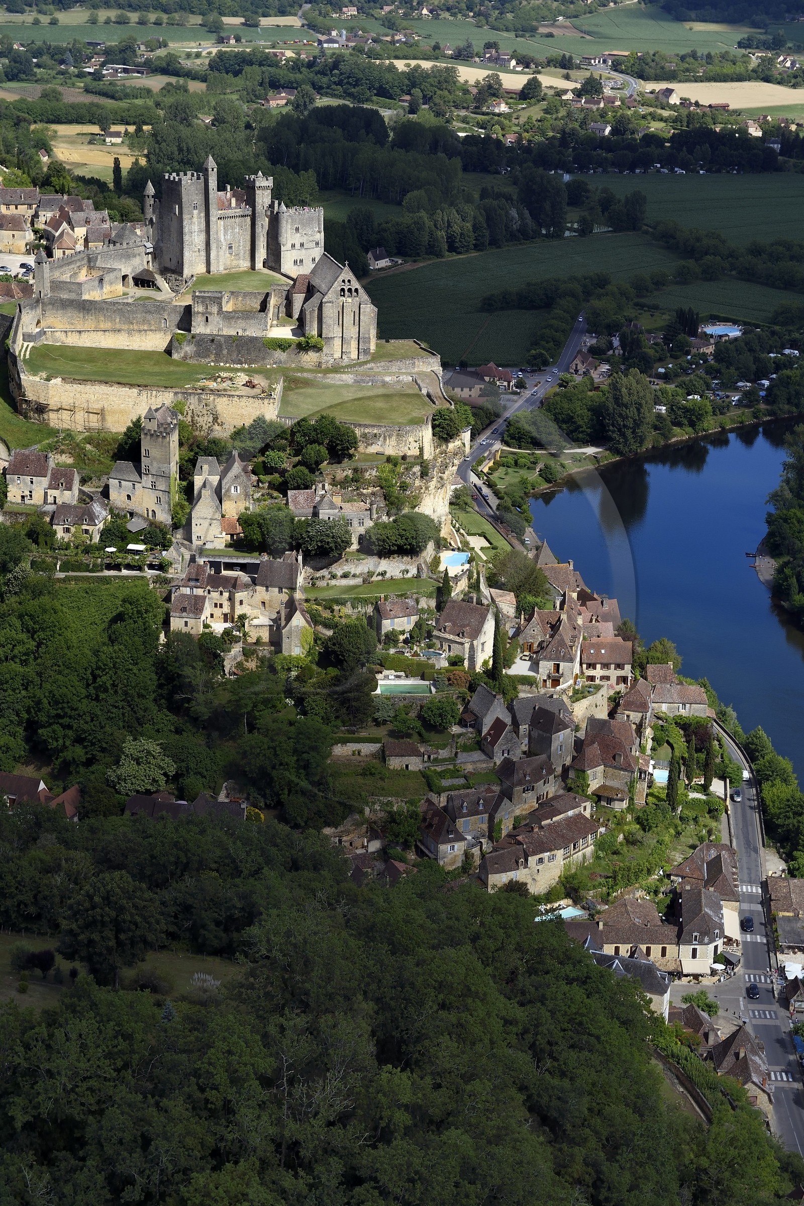 France, Dordogne, Perigord Noir, Dordogne Valley, Beynac et Cazenac, labelled Les Plus Beaux Villages de France (The Most Beautiful villages of France), medieval castle on a cliff above the Dordogne valley (aerial view)