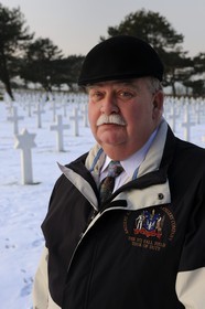 France, Calvados (14), Colleville-sur-Mer, plage du débarquement, Omaha Beach, Daniel L.Neese superintendent du cimetière américain